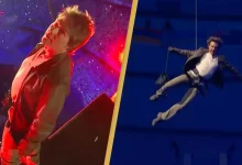 Photo of Olympics viewers have same complaint after Tom Cruise performs Mission: Impossible-style stunt at closing ceremony